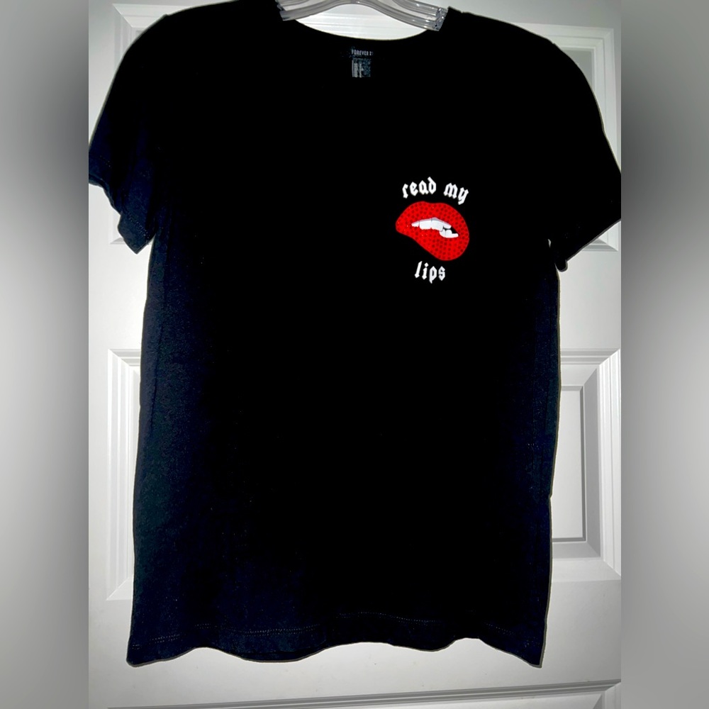 Read my lips tee
